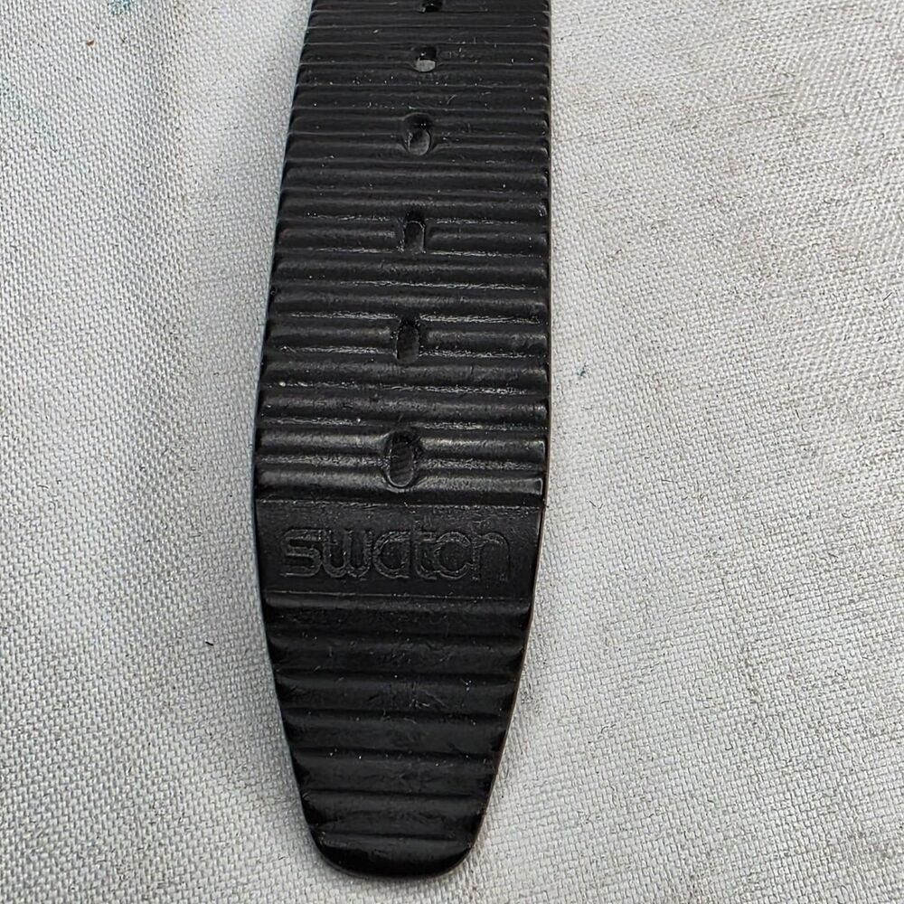 Swatch GX100 Heartstone Vintage 1988 Unisex Watch 34mm Gray Dot Dial Black Band - Picture 4 of 14